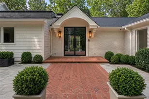 366 Blackland Rd NW, Atlanta, GA 30342 - Photo 6