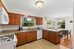 774 Briar Park Ct NE, Atlanta, GA 30306 - Photo 24