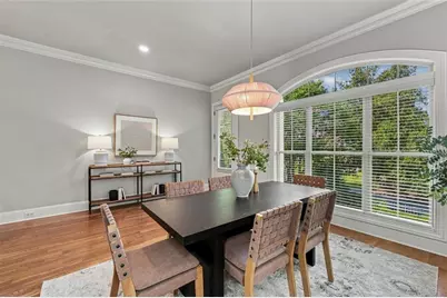1736 Breyerton Drive NE, Atlanta, GA 30329 - Photo 4