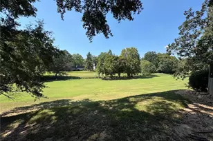 135 Elysian Way NW, Atlanta, GA 30327 - Photo 2