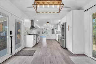 3515 Parkview Dr, College Park, GA 30337 - Photo 8