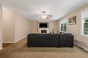 1925 Avondale Ct, Locust Grove, GA 30248 - Photo 10
