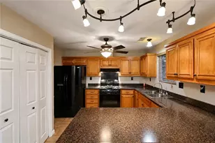 1825 Skyline Dr, Cumming, GA 30041 - Photo 10
