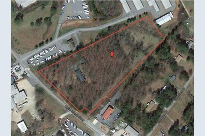 5989 Lanier Islands Parkway - Photo 1