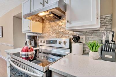 4543 Coopers Creek Place SE, Smyrna, GA 30082 - Photo 4