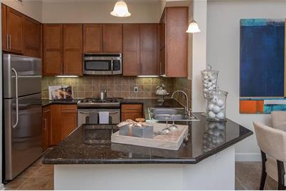 3443 Kingsboro Road NE #1318, Atlanta, GA 30326 - Photo 2