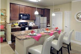 1836 Roswell St, Smyrna, GA 30080 - Photo 2