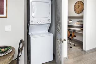 6919 Peachtree Dunwoody Rd - Photo 20