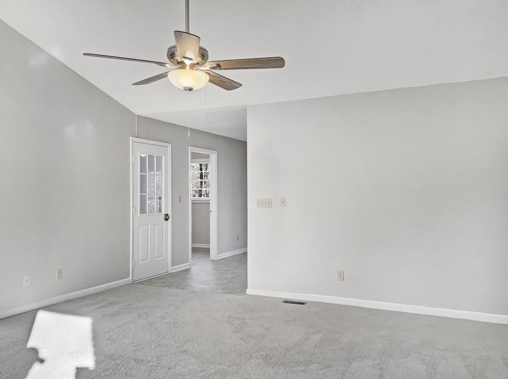 68 Pmb Young Rd, Euharlee, GA 30120-6867