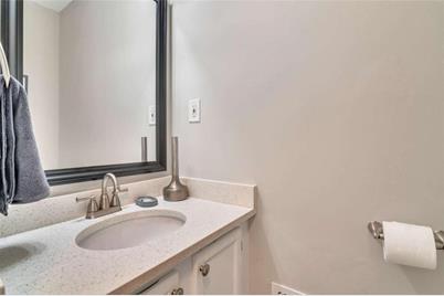 2101 Valley Oaks Drive SE, Smyrna, GA 30080 - Photo 6