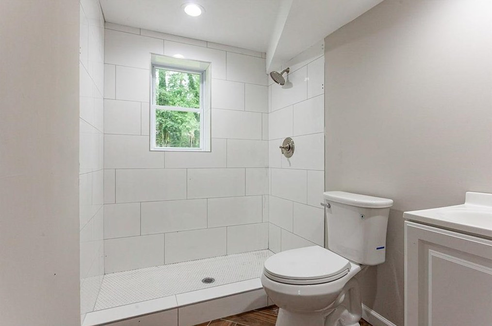 3492 Revere Rd, Atlanta GA  30331-2316 exterior