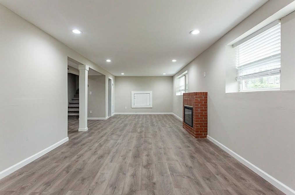 3492 Revere Rd, Atlanta GA  30331-2316 exterior