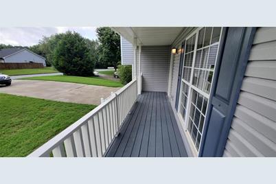 6050 April Drive, Sugar Hill, GA 30518 - Photo 2
