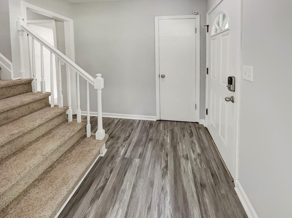 3165 Chapel Cir, Decatur GA  30034-4432 exterior