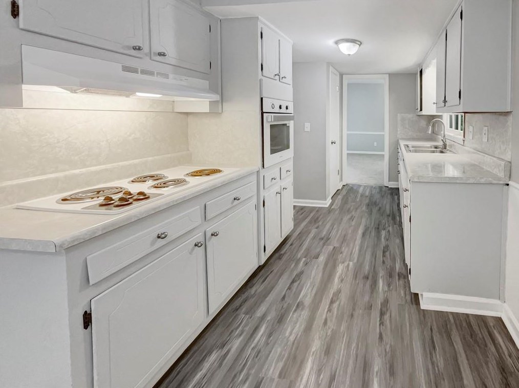 3165 Chapel Cir, Decatur GA  30034-4432 exterior