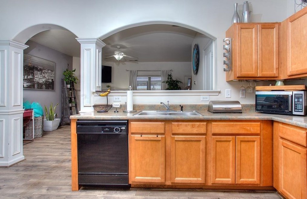 4948 Longview Walk, Decatur GA  30035-4186 exterior