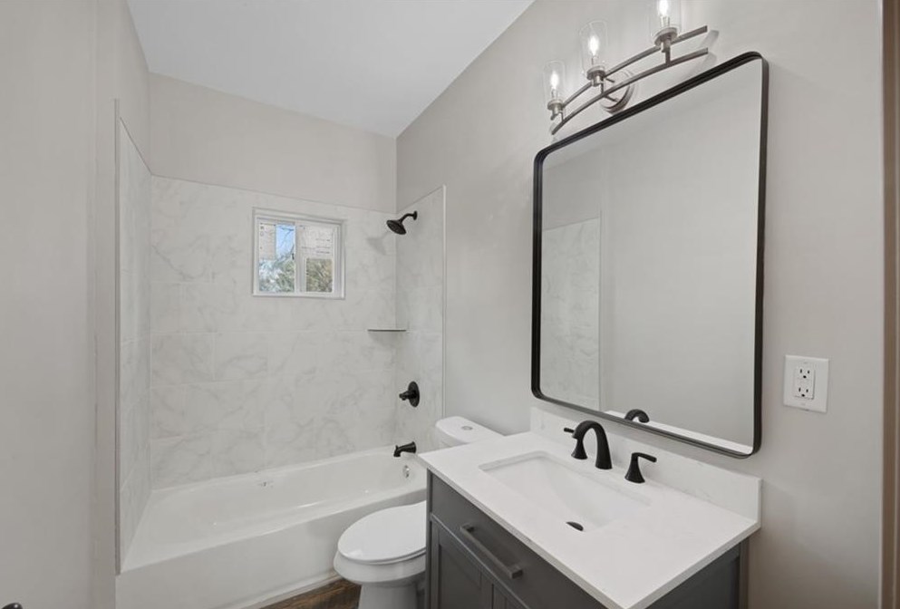 215 Upshaw St, Atlanta GA  30315-3719 exterior