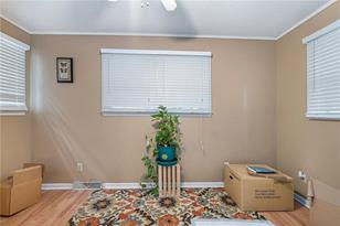 270 Benson St - Photo 8