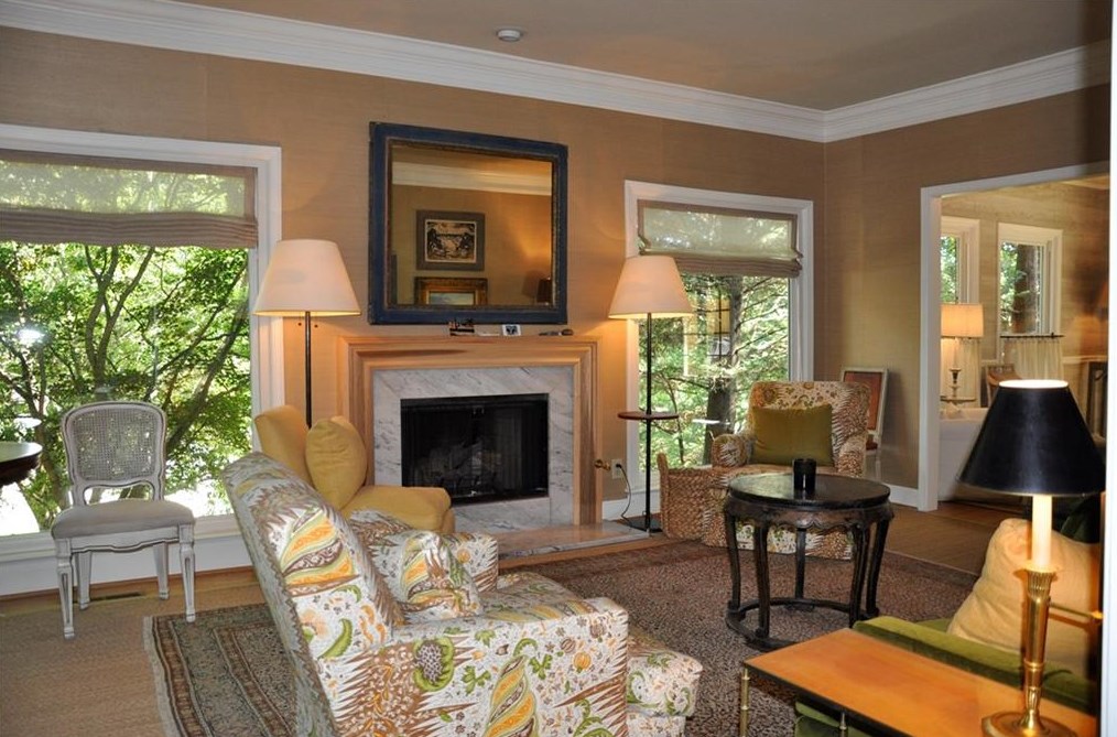 1075 High Point Dr, Atlanta GA  30306-3234 exterior