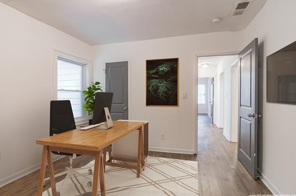 1945 Meadow Ln, Decatur GA  30032-4278 exterior