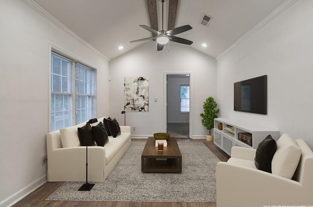 1945 Meadow Ln, Decatur GA  30032-4278 exterior