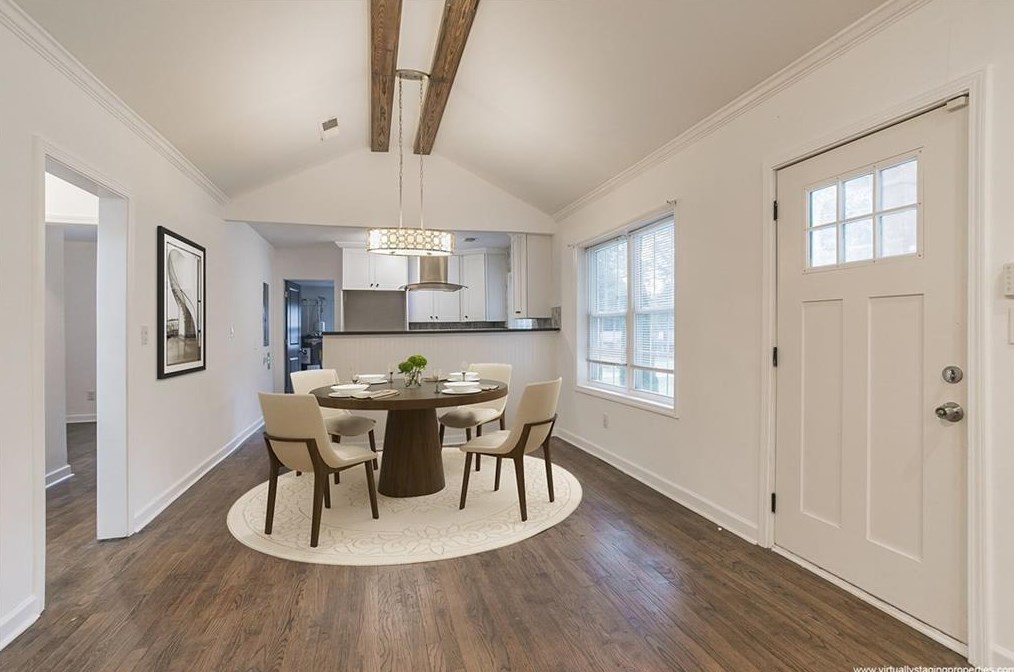 1945 Meadow Ln, Decatur GA  30032-4278 exterior