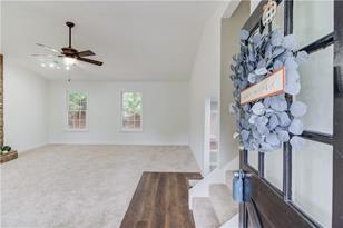 363 Agnes Ct - Photo 8