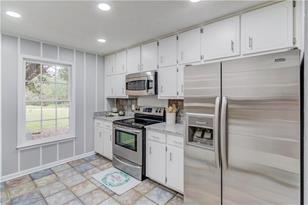 363 Agnes Ct - Photo 20