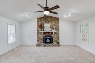 363 Agnes Ct - Photo 10