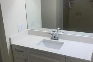 1160 Aurora Ct - Photo 6