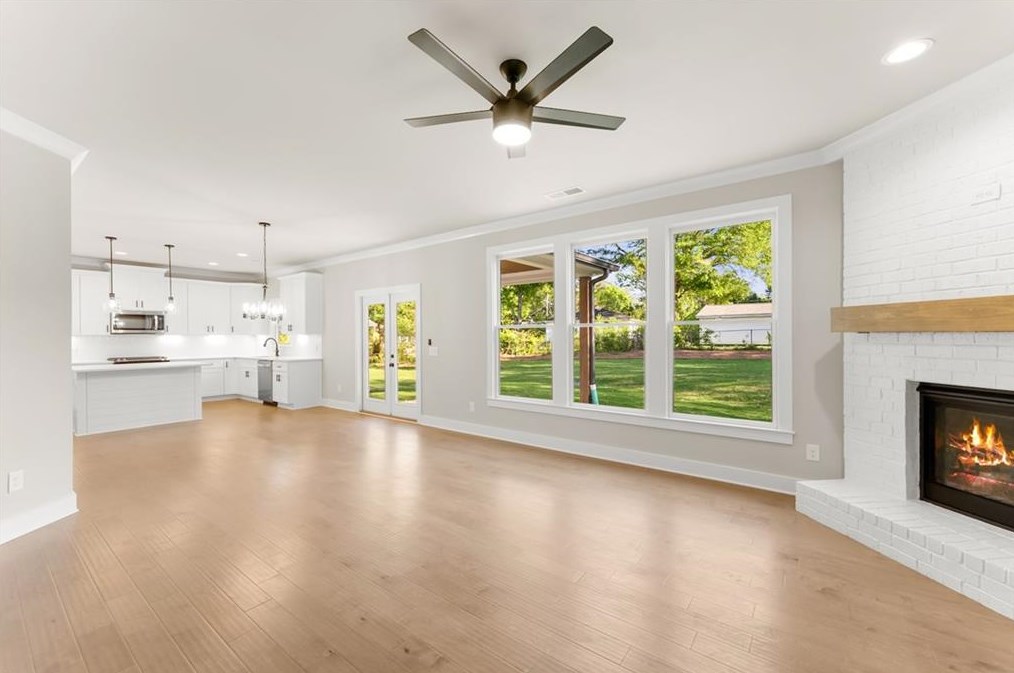 1082 Medlin St, Smyrna GA  30080-4156 exterior