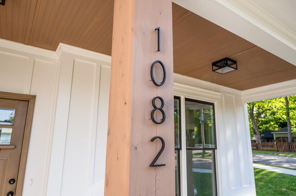 1082 Medlin St, Smyrna GA  30080-4156 exterior