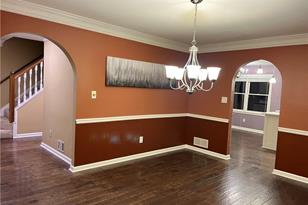 3196 Classic Dr - Photo 4