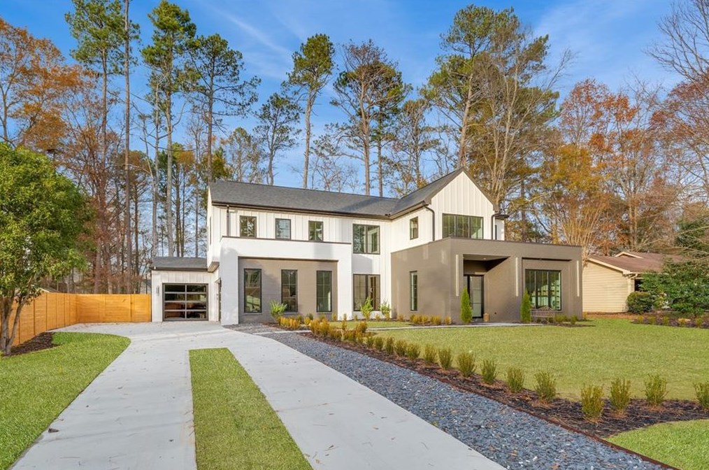 185 Pebble Trl, Alpharetta, GA 30009-3224
