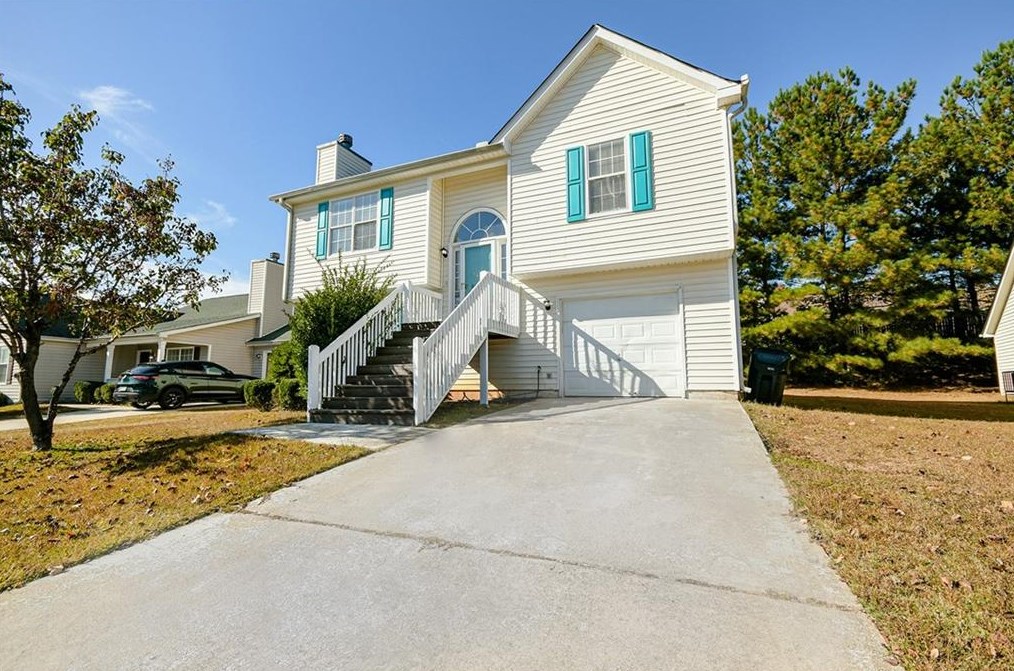 7027 Biscayne Blvd, Rex, GA 30273