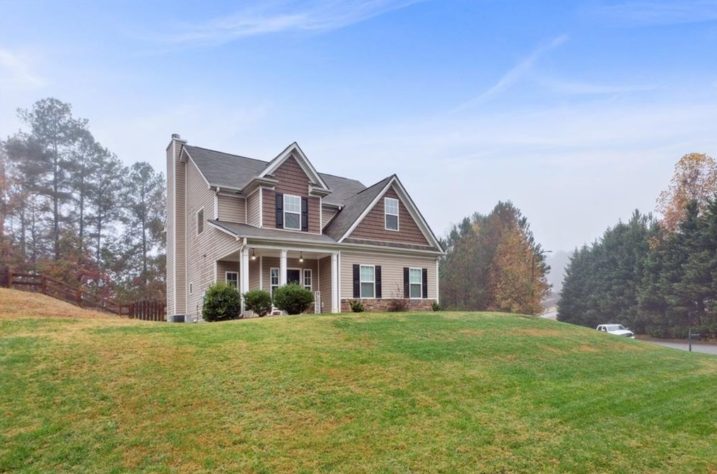 187 Willow Springs Dr, Dallas GA  30132-0280 exterior