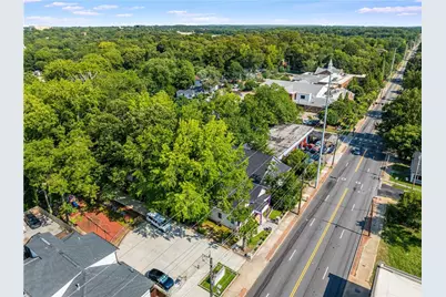 916 Metropolitan Parkway SW, Atlanta, GA 30310 - Photo 2