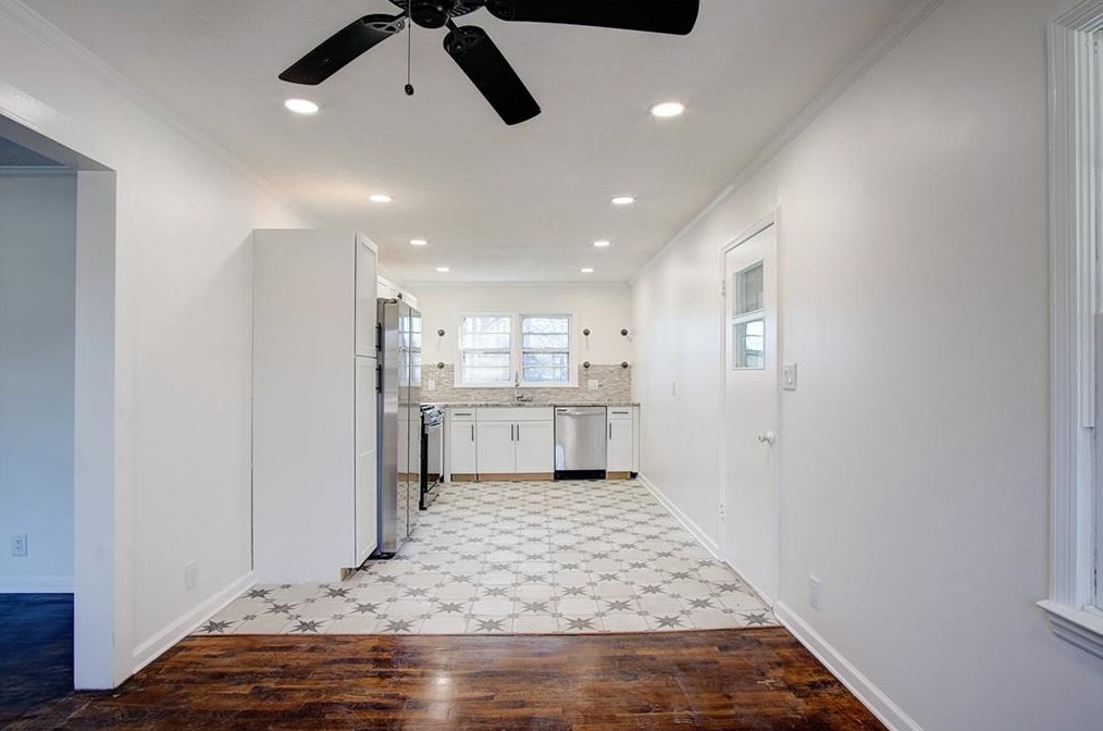 153 Ridgecrest Dr, Calhoun GA  30701-8710 exterior