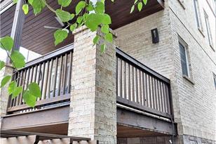 545 Bishop Way NE - Photo 8