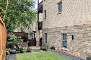 545 Bishop Way NE - Photo 10