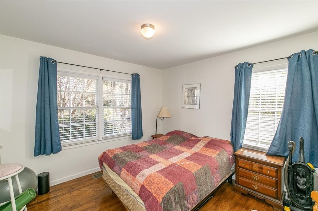 1395 Dorothy Dr, Decatur GA  30030-4626 exterior