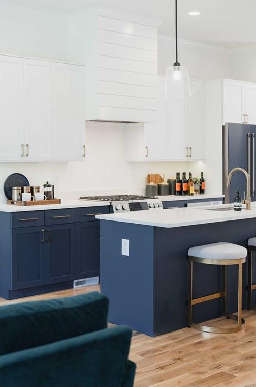 115 Mead Rd, Decatur GA  30030-3622 exterior