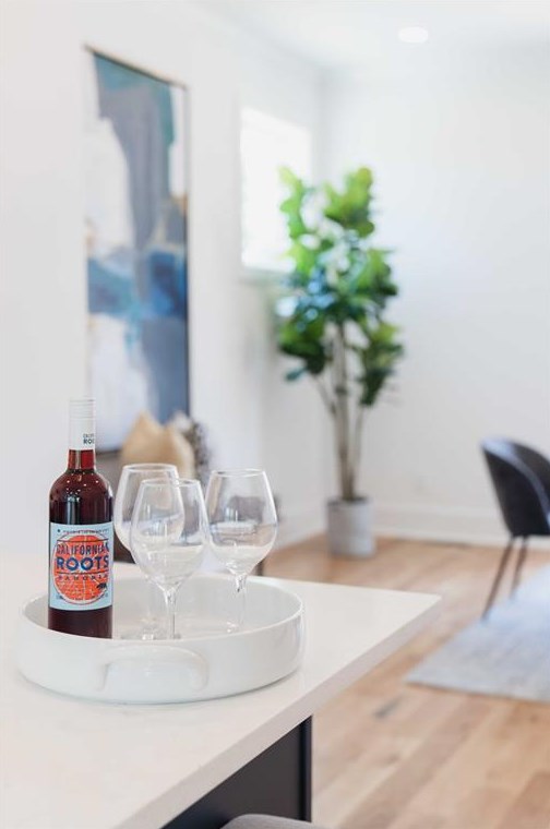 115 Mead Rd, Decatur GA  30030-3622 exterior