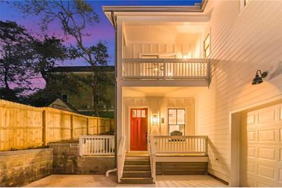 95B Flora Avenue - Photo 1