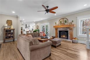 1445 Diamond Head Dr - Photo 6