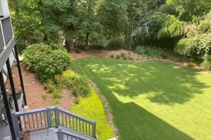 1445 Diamond Head Dr, Decatur, GA 30033-2311