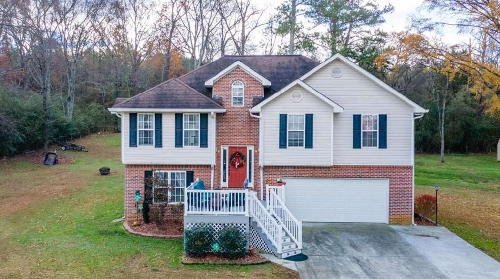 218 Chelcy Dr, Calhoun, GA 30701-4592