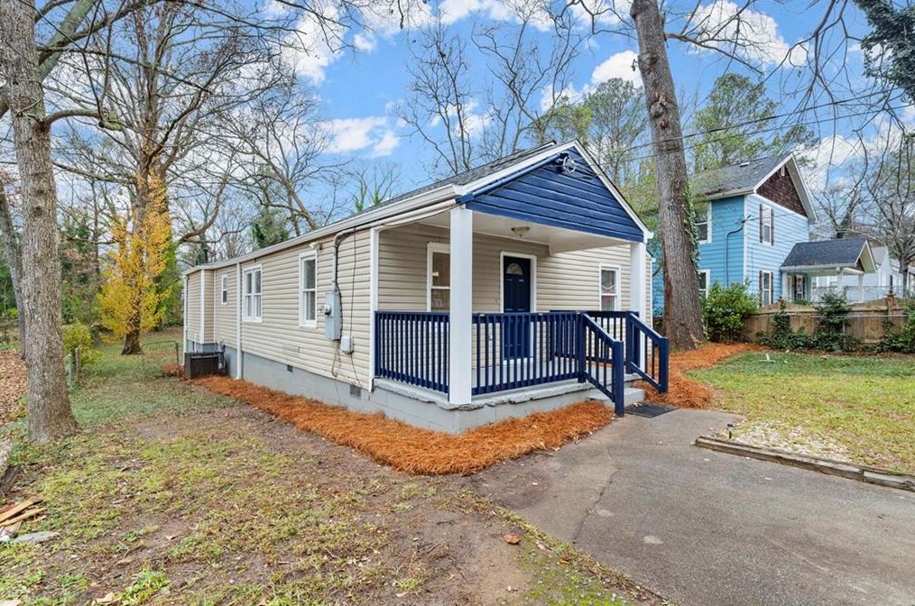 1725 Stanton Rd, Atlanta, GA 30311-4119