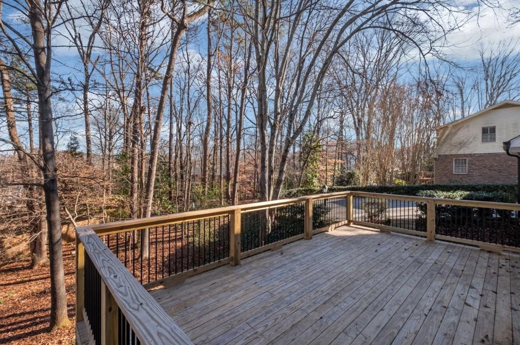 5265 Vernon Lake Dr, Atlanta GA  30338-3517 exterior