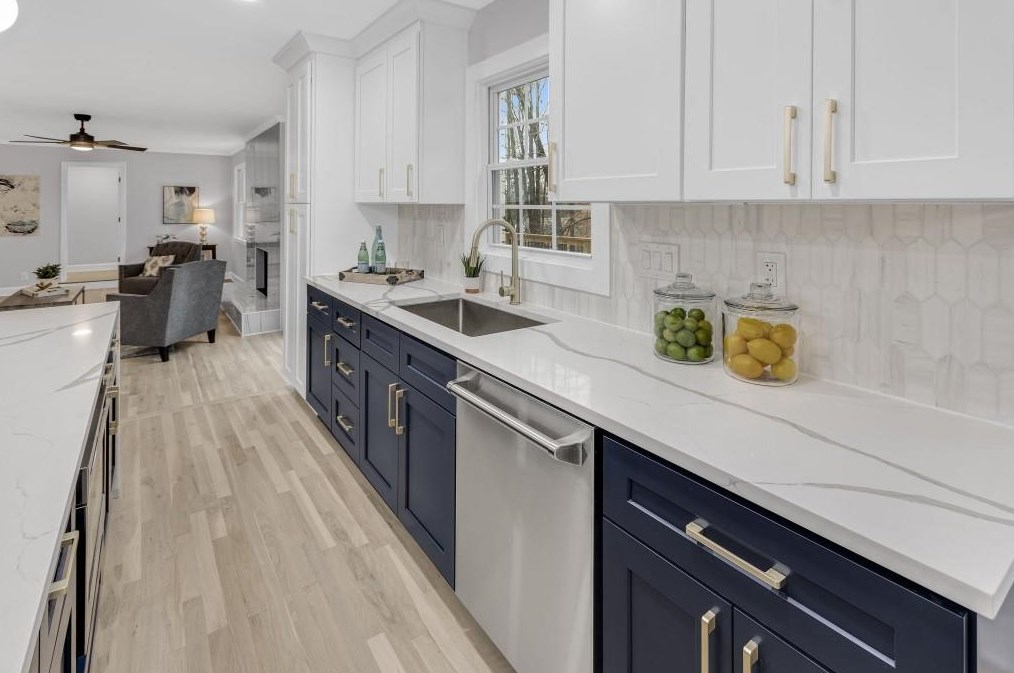 5265 Vernon Lake Dr, Atlanta GA  30338-3517 exterior